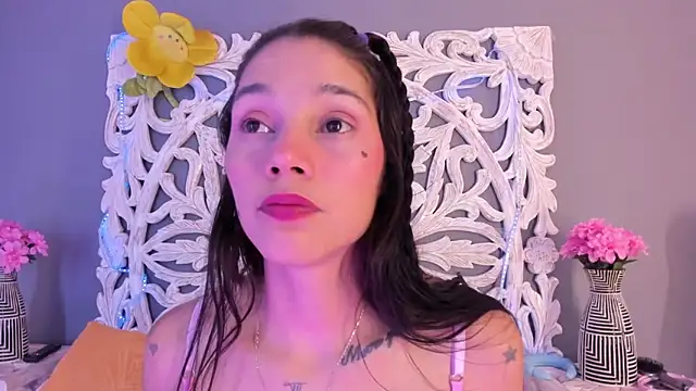 loraineblake online show from 02/26/26, 01:32