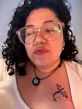 VanesssaMilf  online show from 02/05/26, 01:05