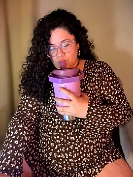 VanesssaMilf  online show from 02/14/26, 11:12