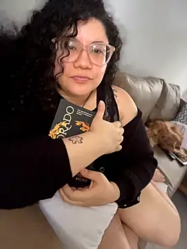 VanesssaMilf  online show from 02/17/26, 12:34