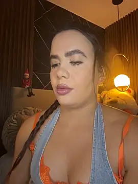 ValentinaEliot online show from 12/17/25, 01:33