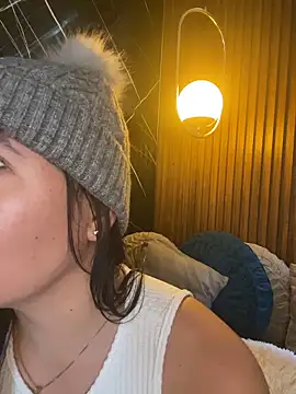 ValentinaEliot online show from 04/04/26, 04:26