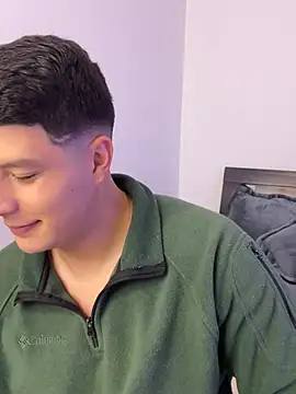 Goldenknight33 online show from 03/19/26, 01:59