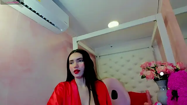 Snapshot of valeriecute18 chatting on 01/15/26, 11:48 valeriecute18 online show from 01/15/26, 11:48