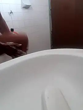 Ynotsz online show from 04/05/26, 02:31