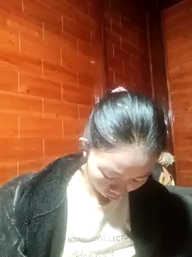 Amiluli online show from 01/15/26, 01:16