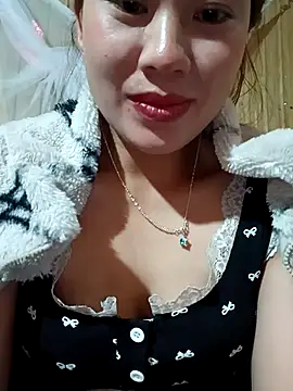 Snapshot of mayni012314 chatting on 12/18/25, 07:14 mayni012314 online show from 12/18/25, 07:14