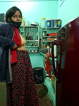 Anushka singh32 online show from 01/09/26, 03:42