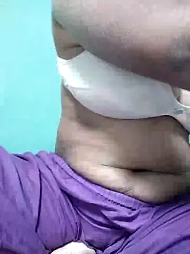 Uma-2 online show from 12/20/25, 03:46