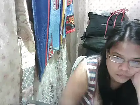 Hotty babe23 online show from 12/14/25, 09:36