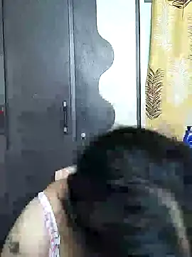 Snapshot of bhavyasri_55 chatting on 12/19/25, 02:24 bhavyasri 55 online show from 12/19/25, 02:24