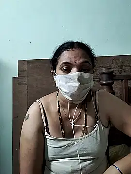 Snapshot of bhavyasri_55 chatting on 01/08/26, 12:51 bhavyasri 55 online show from 01/08/26, 12:51