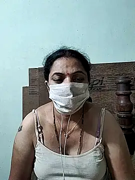 Snapshot of bhavyasri_55 chatting on 01/13/26, 09:53 bhavyasri 55 online show from 01/13/26, 09:53