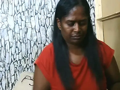 Snapshot of Exotic_indian95 chatting on 02/06/26, 06:44 Exotic indian95 online show from 02/06/26, 06:44