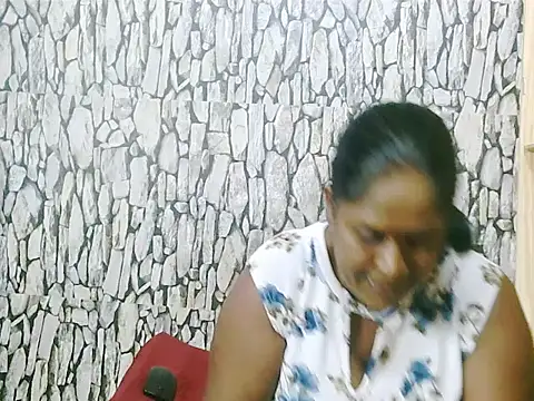 Snapshot of Exotic_indian95 chatting on 02/10/26, 04:00 Exotic indian95 online show from 02/10/26, 04:00