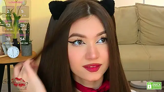 oliviaah  online show from 03/21/26, 03:15