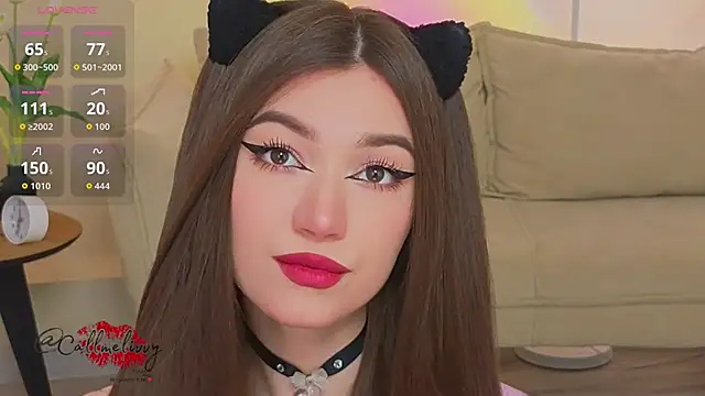 oliviaah  online show from 04/20/26, 03:04