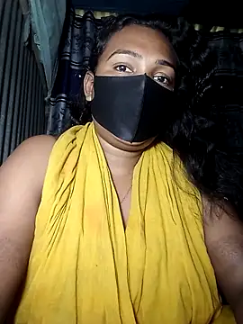 Snapshot of porimoi_505 chatting on 12/18/25, 05:57 porimoi 505 online show from 12/18/25, 05:57