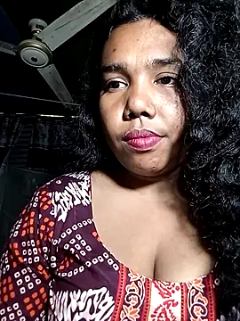 Snapshot of porimoi_505 chatting on 02/22/26, 04:24 porimoi 505 online show from 02/22/26, 04:24