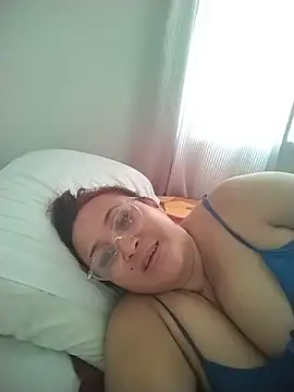 Nini Love  online show from 02/08/26, 03:15