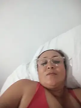 Nini Love  online show from 02/10/26, 04:27