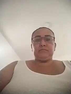 Nini Love  online show from 03/27/26, 08:30