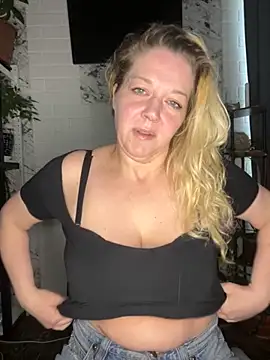 JenniferCarmen online show from 05/24/26, 01:54
