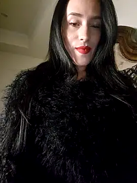 Snapshot of BustyVampyre chatting on 01/15/26, 11:41 BustyVampyre online show from 01/15/26, 11:41