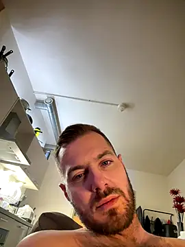 cheekycherryx online show from 12/18/25, 11:11