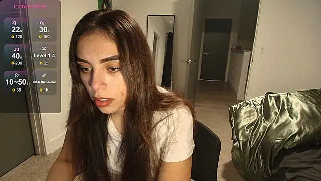 Snapshot of MilaSeren chatting on 02/11/26, 02:16 MilaSeren online show from 02/11/26, 02:16