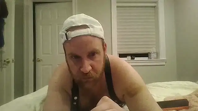 Snapshot of BeefyNcloudy chatting on 04/02/26, 03:04 BeefyNcloudy online show from 04/02/26, 03:04