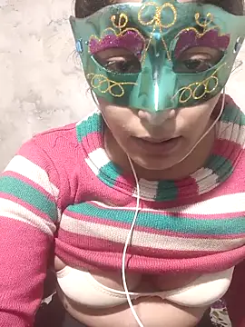 SubmissiveKaur online show from 12/17/25, 12:11