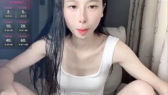 Snapshot of tiantian-160 chatting on 07/18/26, 01:10 tiantian-160 online show from 07/18/26, 01:10