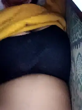 pihuu1313 online show from 02/05/26, 07:40