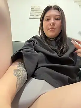 FionaMurr online show from 04/07/26, 11:04