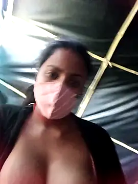 Poonam8080 online show from 12/16/25, 11:04