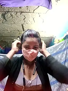 Poonam8080 online show from 12/22/25, 01:19