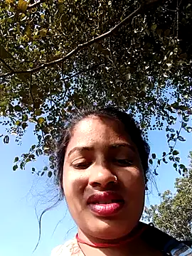 Poonam8080 online show from 01/06/26, 09:24