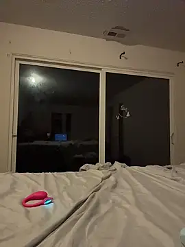 Lenaravenswood online show from 04/05/26, 04:09