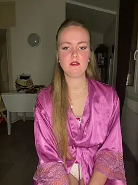 Snapshot of Vikml166 chatting on 03/03/26, 05:30 Vikml166 online show from 03/03/26, 05:30