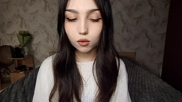 Qwami Amie online show from 03/24/26, 03:39