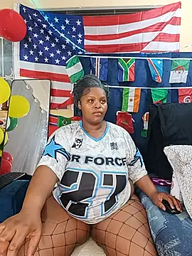 Snapshot of ChoklitBerryXX chatting on 06/19/26, 09:57 ChoklitBerryXX online show from 06/19/26, 09:57