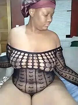 Snapshot of SexyAssQueenX chatting on 07/07/26, 12:46 SexyAssQueenX online show from 07/07/26, 12:46