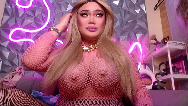 AlwaysHornyMia online show from 01/08/26, 10:28