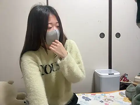 Snapshot of kuromi_chan_oo chatting on 02/06/26, 10:57 kuromi chan oo online show from 02/06/26, 10:57