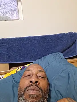 Rizzle9800 online show from 12/14/25, 01:27