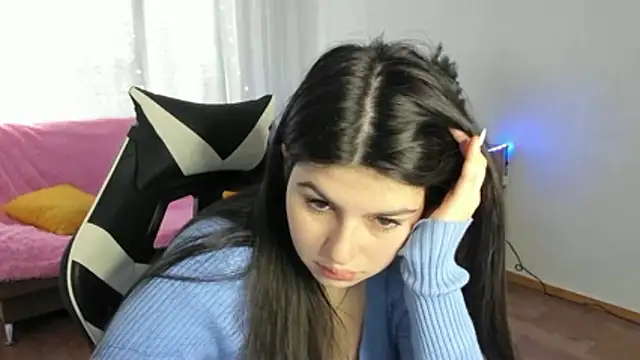 KisaModel online show from 01/14/26, 06:41