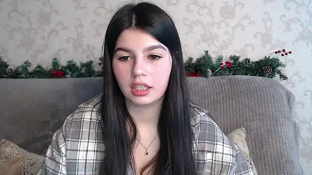 KisaModel online show from 02/09/26, 08:07