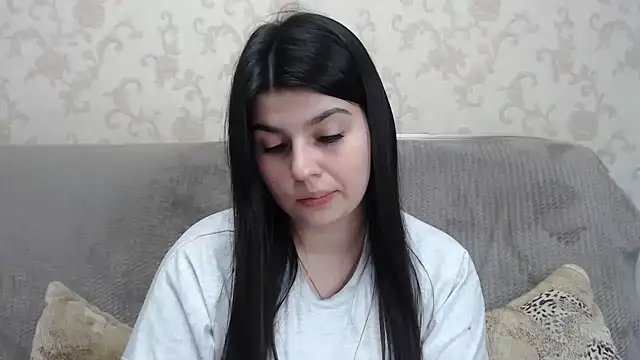 KisaModel online show from 05/14/26, 02:46