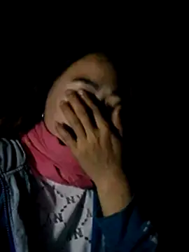 Snapshot of yana-zz chatting on 12/20/25, 05:53 yana-zz online show from 12/20/25, 05:53